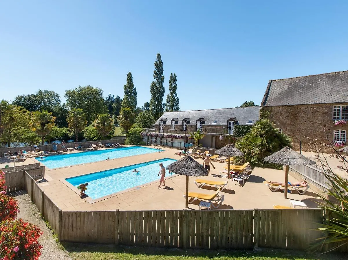 Insolites, Les Ormes, Epiniac France